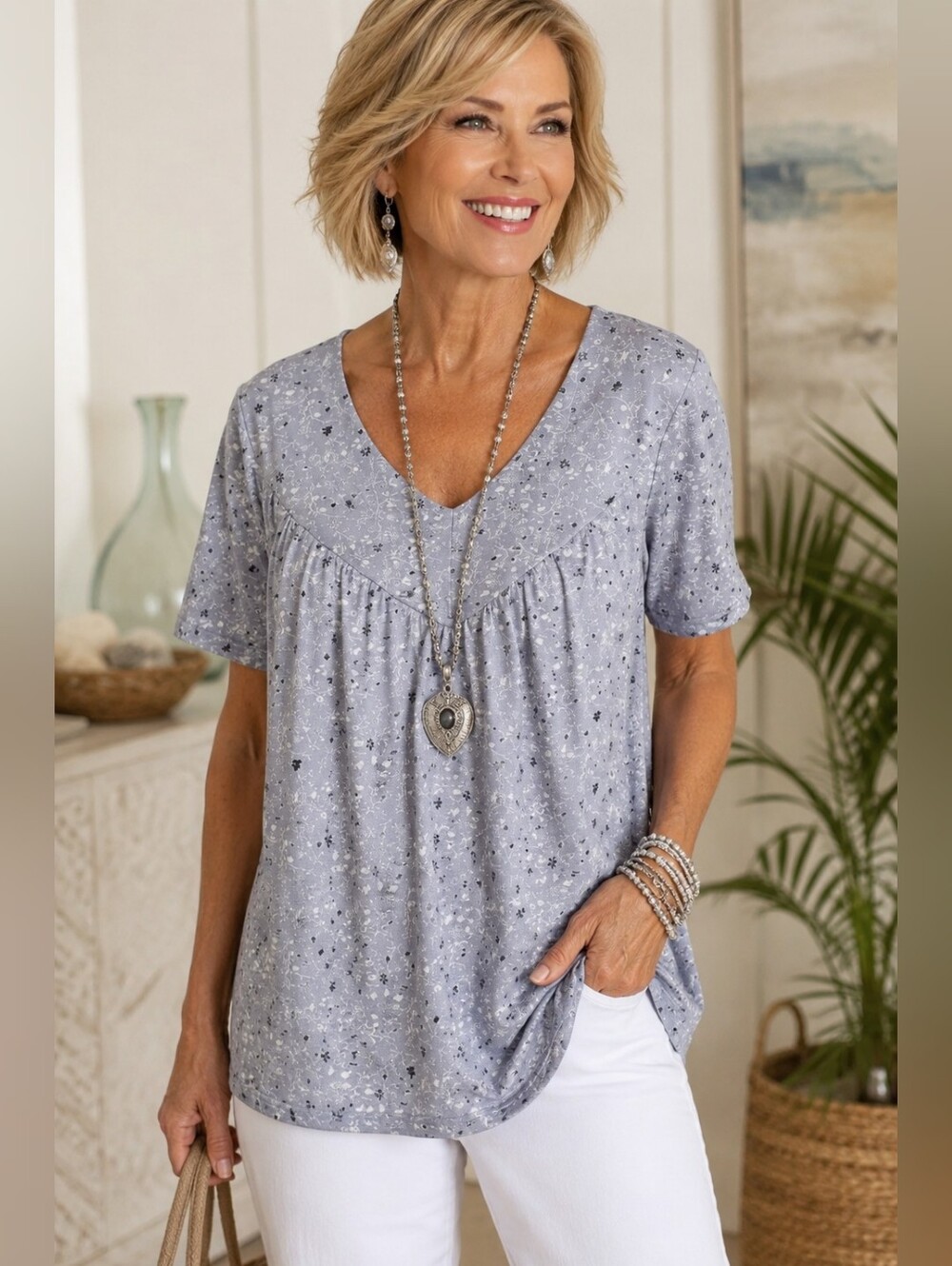 Women's Gray Floral V Neck Babydoll Tunic Top Size XL Soft Stretch Short Sleeve